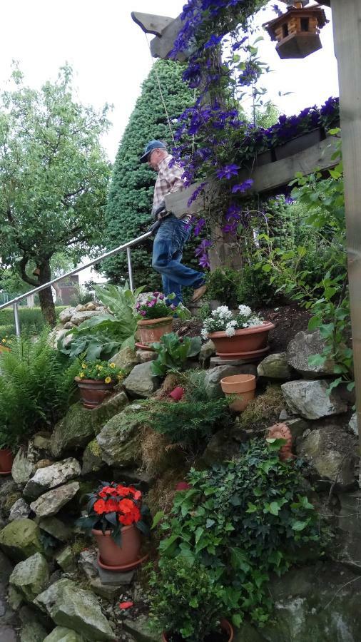 Ferienwohnung Tetzlaff Burgen  Exterior foto